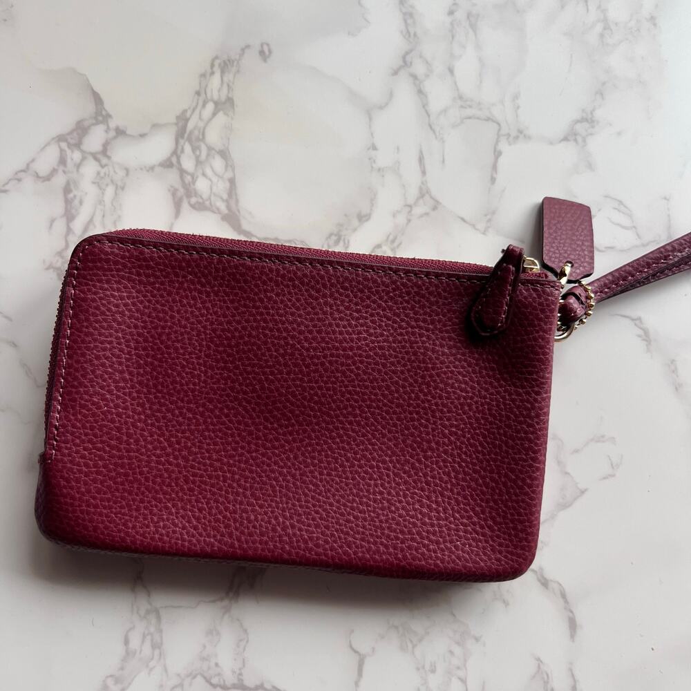 Coach Double Zip Pebbled Leather Wristlet Rouge Burgundy Wine Red Wallet NWOT - Picture 4 of 9